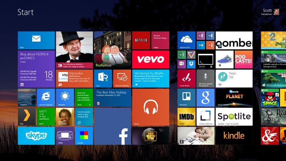 Show more tiles and run more apps on a Microsoft Surface 2