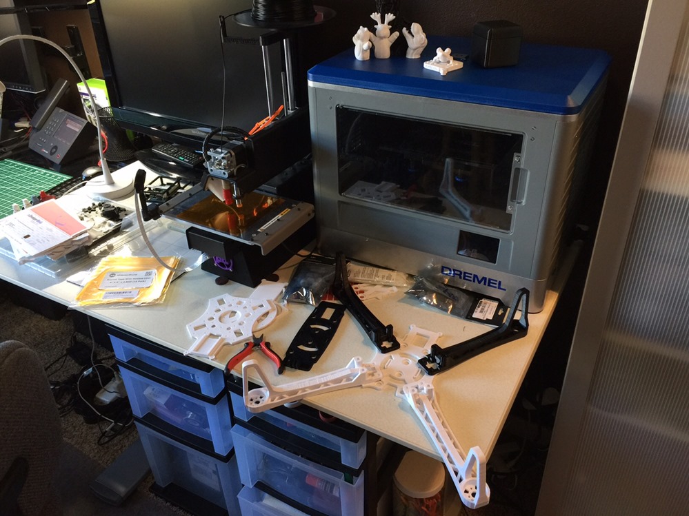 A Dremel 3D Printer printing a Quadcopter