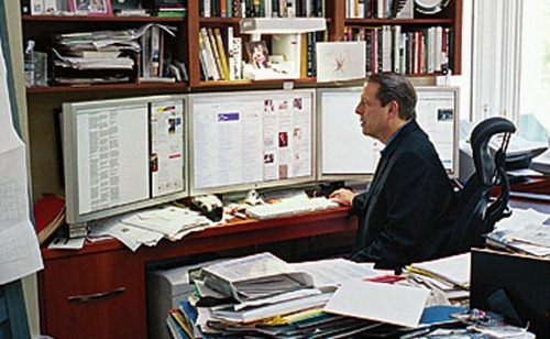 Al Gore with Three Monitors